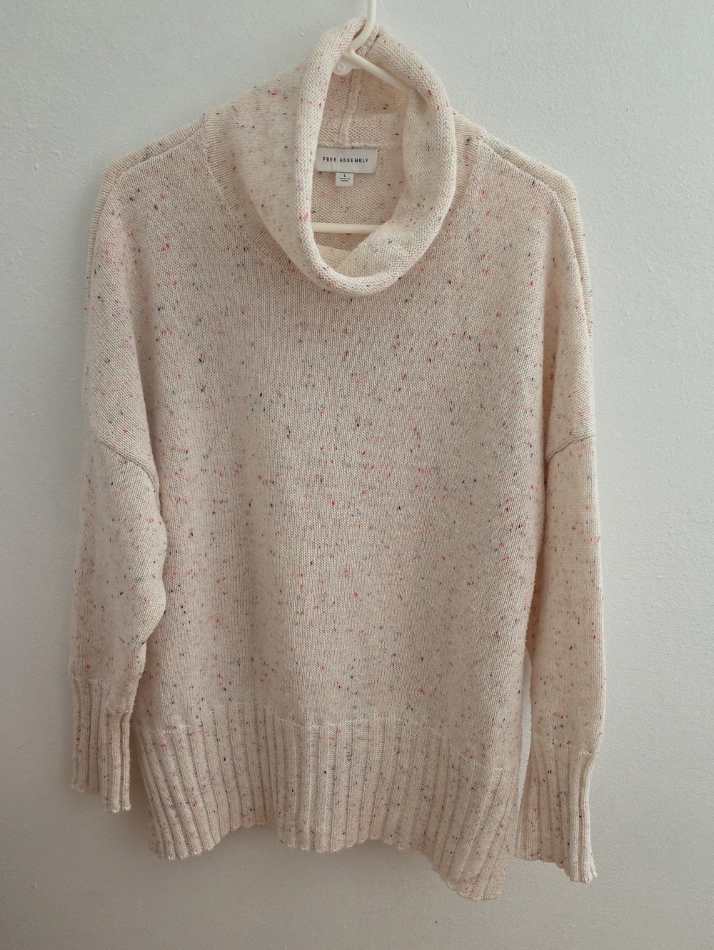 Free Assembly Soft Cream Speckled Cowl Neck Sweater Sz L